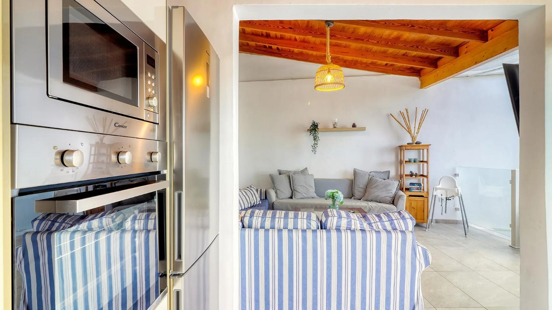 Big Terraced House, 100M To The Beach, With Bbq And Sea View 0*, Guincho (Tenerife) Spain